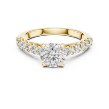 Lab Grown Round Diamond Ring with Graduated Side Stones in Yellow Gold